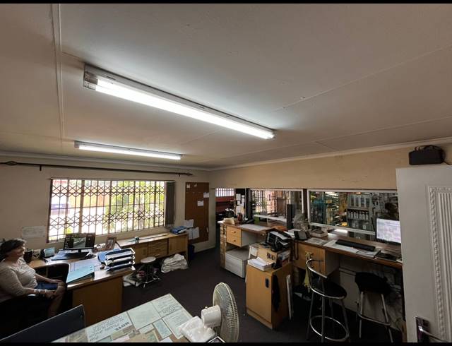 6,800M² WAREHOUSE FOR SALE IN ANZAC